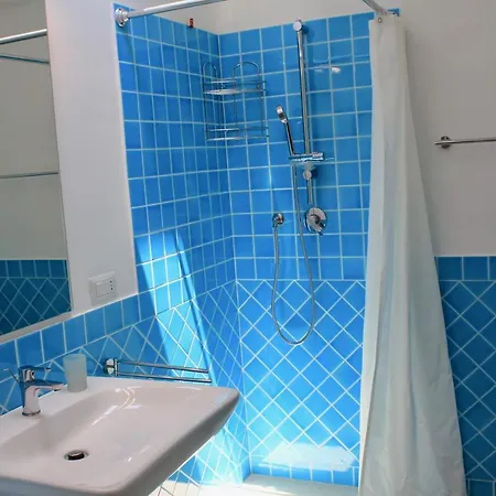 Alba Nuova With Infinity Pool & Amazing Sea View Гольфо-Аранчи